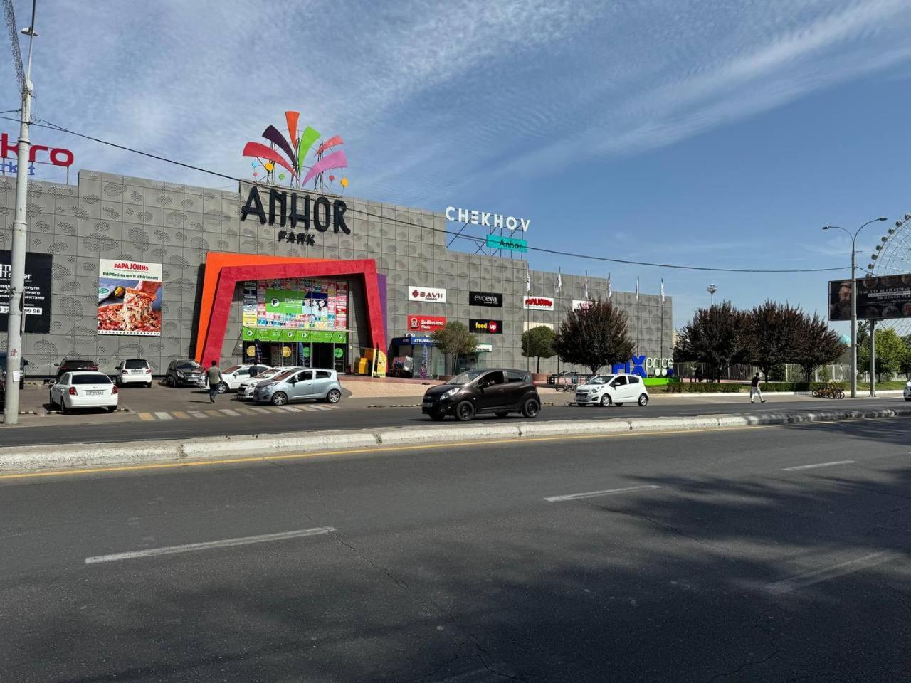 Abay Street- Tashkent City Center Buitenkant foto