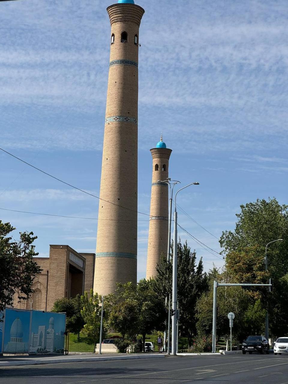 Abay Street- Tashkent City Center Buitenkant foto